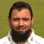 Picture of saqlain mushtaq